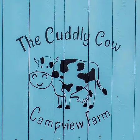Apartamento The Cuddly Cow Cosy Barn Campview Farm *