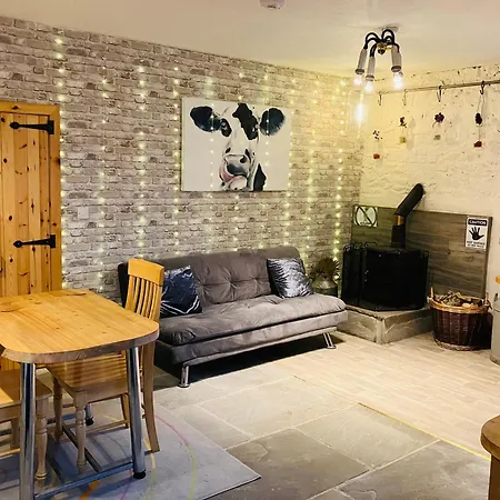 The Cuddly Cow Cosy Barn Campview Farm Dunmuckrum